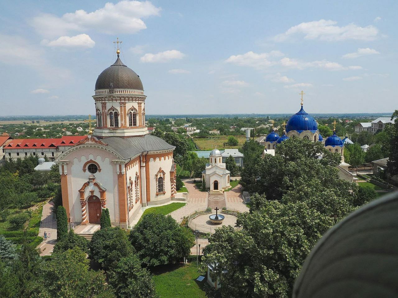 Анатолий