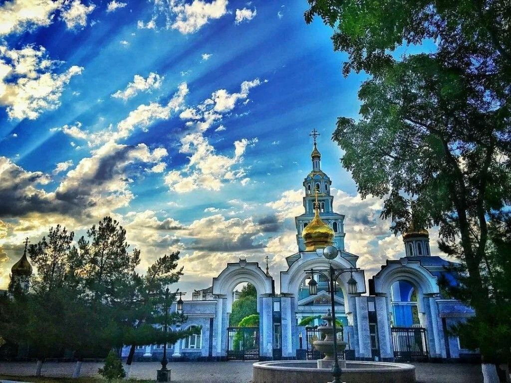 Анатолий